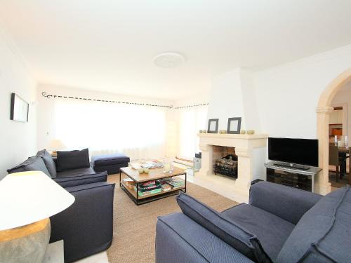 Et opholdsområde på Villa Karibuni by Interhome