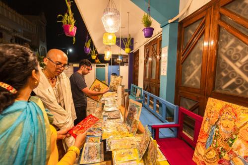 Gäste, die in der Unterkunft goSTOPS Lite Varanasi übernachten