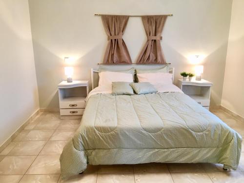 Ένα ή περισσότερα κρεβάτια σε δωμάτιο στο Luxury House in Nafplio with a great view balcony