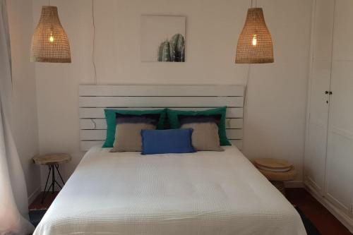 Old Village Design 3 Bedroom Townhouse