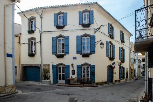 Το κτήριο όπου στεγάζεται  το bed & breakfast