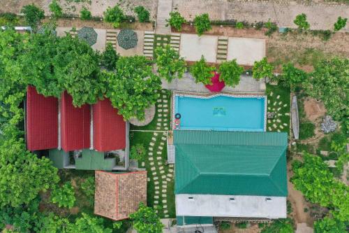 Πισίνα στο ή κοντά στο Restful River Bungalow