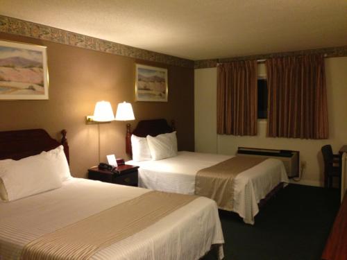 Americas Best Value Inn Macomb – Photos 3