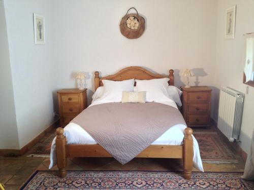 Postel nebo postele na pokoji v ubytování B&B Le Deffends de Redon
