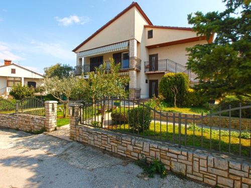 Apartment Nadia 1844