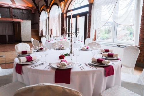 Restaurace v ubytování Hotel Everest