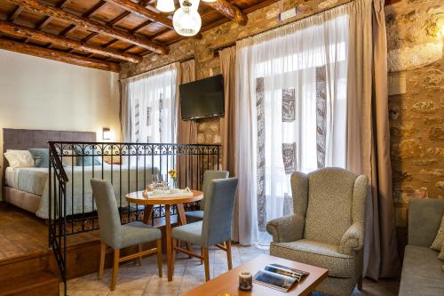 Posezení v ubytování Phaedra Suites