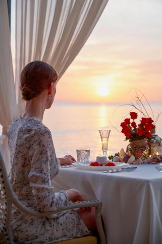 Salinda Resort Phu Quoc - Sparkling Wine Breakfast — Sea view