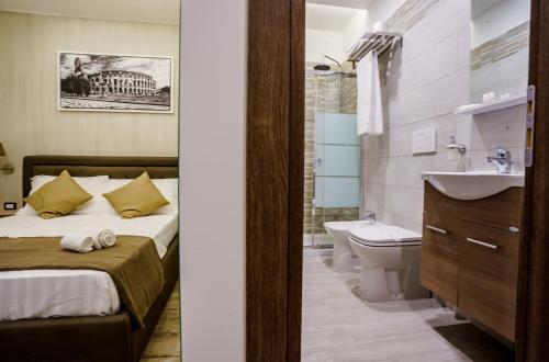 A bathroom at Noemi's rooms Guest House