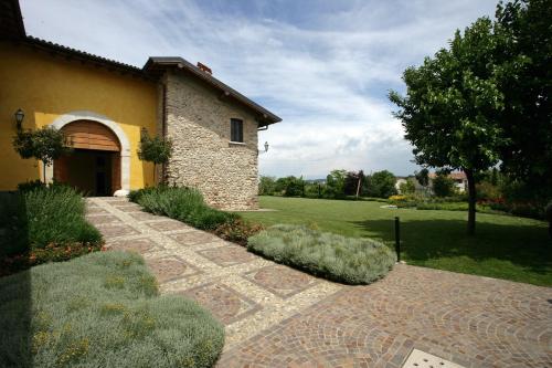 Κήπος έξω από το Agriturismo Macesina