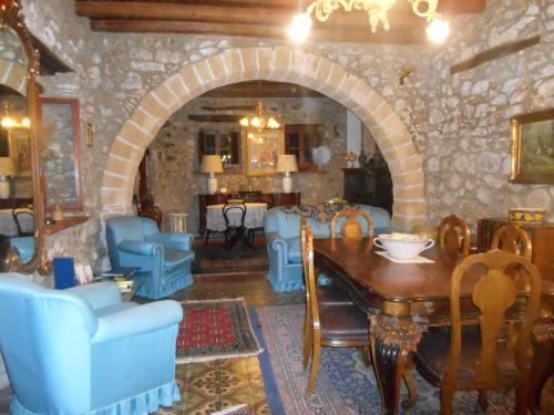 Χώρος καθιστικού στο Villa Magarà