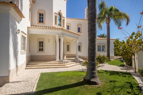 Casa Clementina