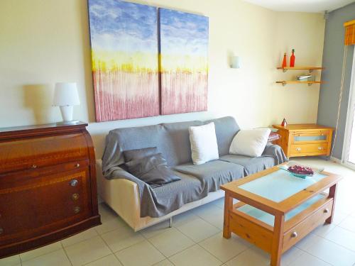 Apartment Las Dunas-3 by Interhome