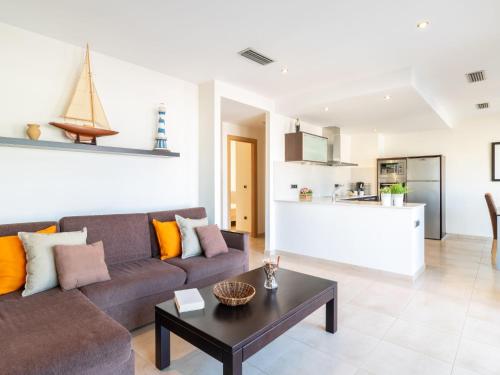 Apartment Del Port-1 by Interhome