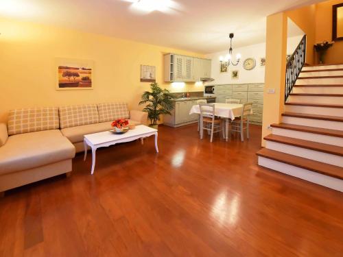 Dapur atau dapur kecil di Apartment Deni-2 by Interhome