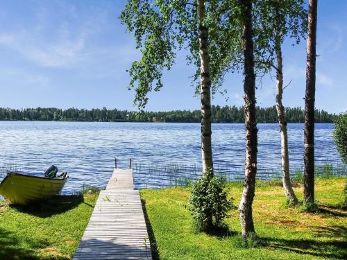 Gallery image of Holiday Home Alakitkajärvi- takkusalmi by Interhome in Virta