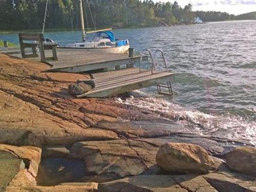 Φυσικό τοπίο κοντά σε αυτή η παραθεριστική κατοικία