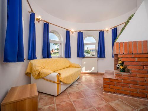 Apartment Hilde Blue-9 by Interhome