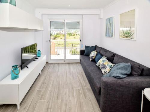 Posezení v ubytování Apartment Bonamar by Interhome