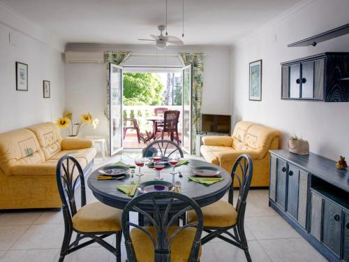 Apartment La Giralda by Interhome