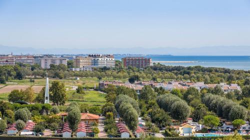 Gambar di galeri bagi Lecci Lido Altanea di Caorle
