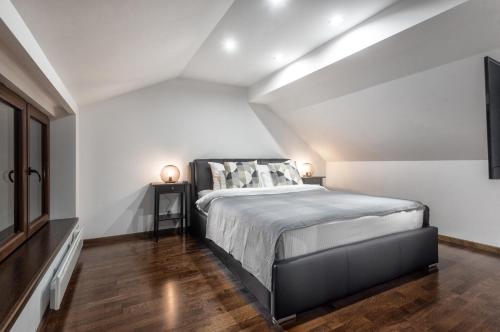 Llit o llits en una habitació de ONE Apartment