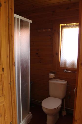 Ένα μπάνιο στο Camping Fragadeume