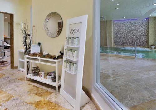 Bilik mandi di Hotel Fiuggi Terme Resort & Spa
