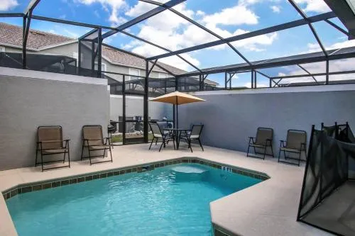 B - New 4 Bedroom Home - 5 Miles to Disney - Free Water Park - Private Pool photo 8