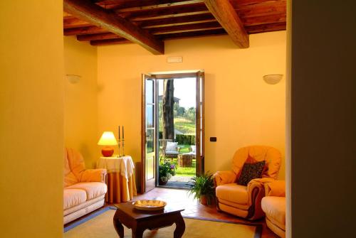 Posedenie v ubytovaní Poggio Desto Bed & Breakfast