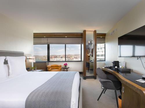 The Watergate Hotel Georgetown Image