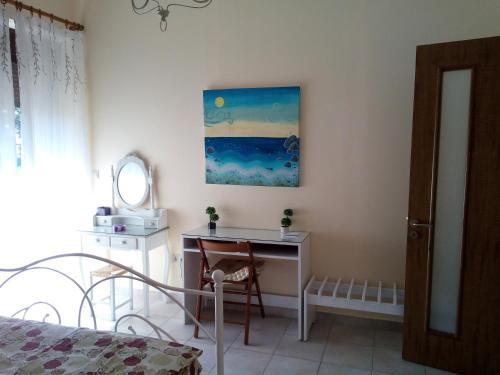 Park House -beside the Medieval Town of Rhodes-free parking