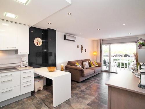 Zona d'estar a Apartment DMS V by Interhome