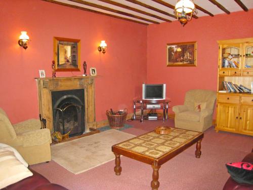 
A seating area at Holiday Home Glenrath
