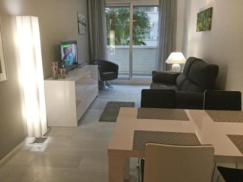 Apartment Elegance-2 by Interhome