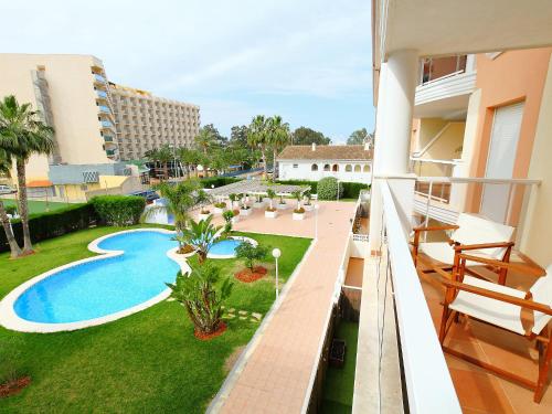 Apartment mit Balkon, Pool und Hof in der Unterkunft Apartment Estrella del Mar by Interhome in Denia