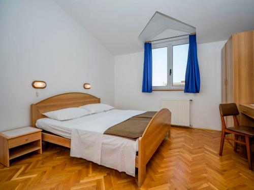 Apartment Hilde Blue-6 by Interhome