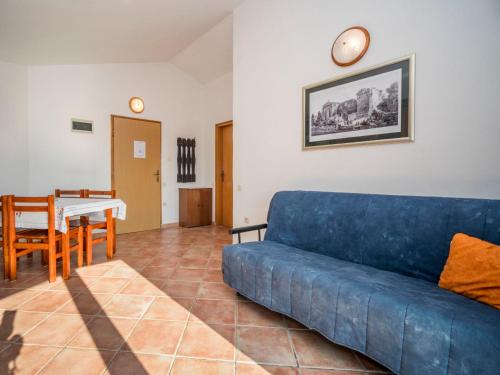 Posezení v ubytování Apartment Hilde Blue-1 by Interhome