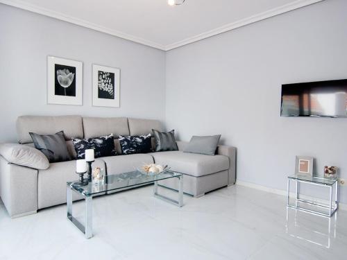 Apartment La Maestranza by Interhome