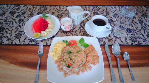 Essen in der Villa oder in der Nähe