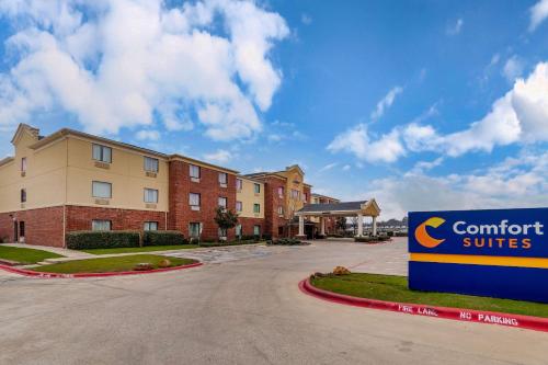 Comfort Suites Ennis – Photos 2