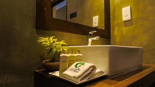 Vonios kambarys apgyvendinimo įstaigoje Go Go Green Resort