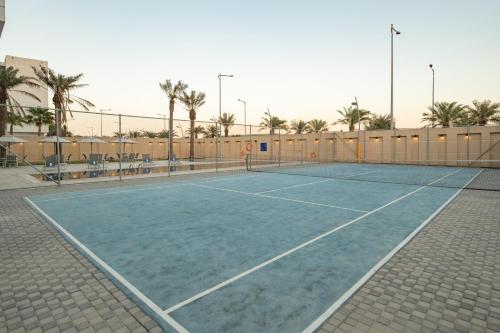 Tennis ou squash au sein de l'hôtel ou à proximité
