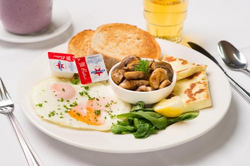 Jídlo v motelu nebo okolí