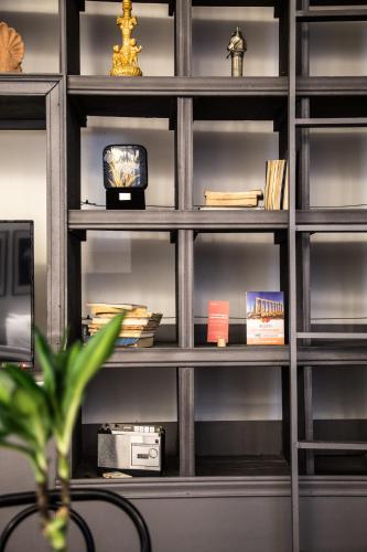 Biblioteca en el apartamento