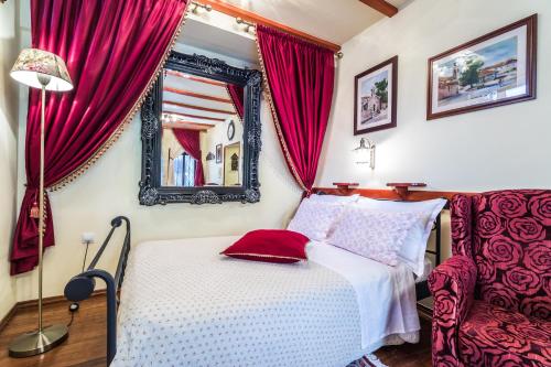 Emperor's Suites