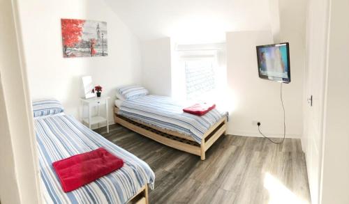 Foto 3 Fitzhamon Embankment APARTMENTS opposite Principality Stadium - LONG STAY OFFER 4