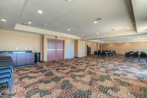 Imagen de la galería de Cobblestone Inn & Suites - Wray, en Wray