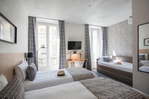 Gallery image of Hotel Saint Gothard in Nice