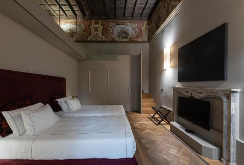 Palazzo Del Carretto-Art Apartments and Guesthouse photo 160